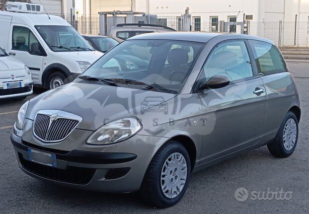 Lancia Ypsilon 2006