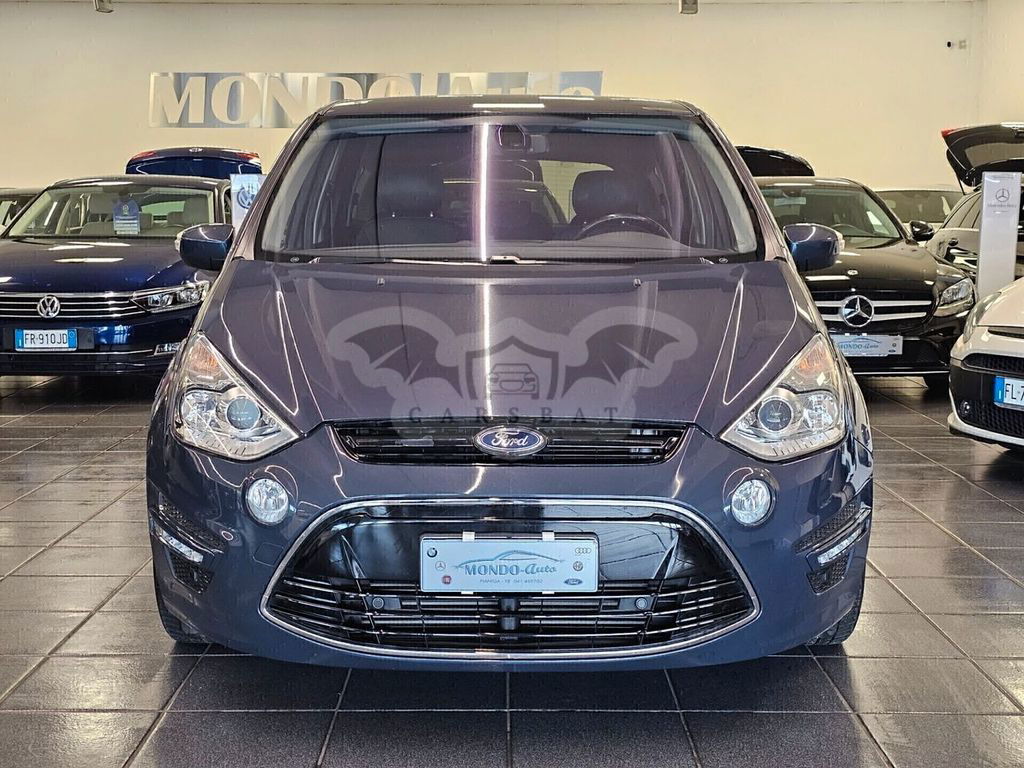 Ford S-Max 2012