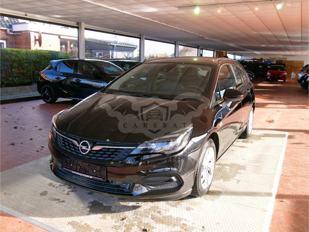 Opel Astra 2022