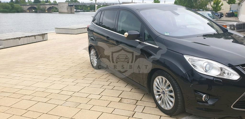 Ford Grand C-Max 2011