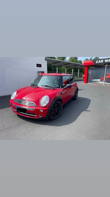 Mini One 2004