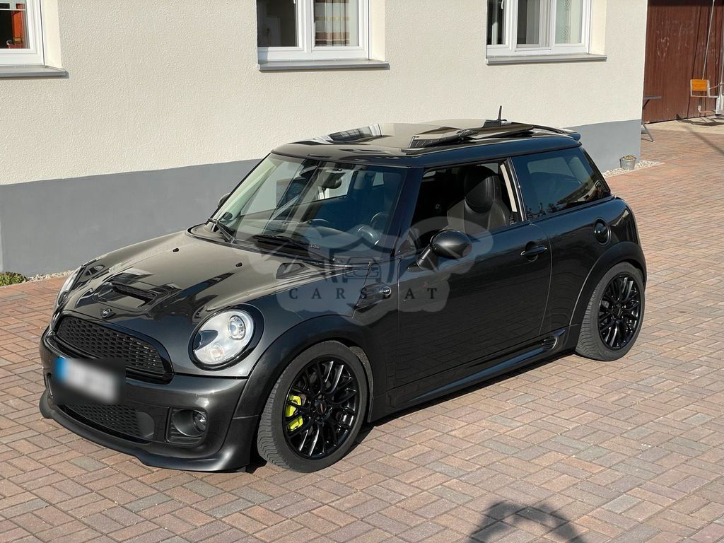 Mini John Cooper Works 2012