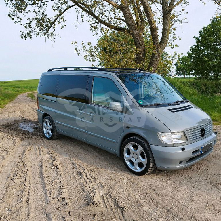 Mercedes-Benz V 220 2002