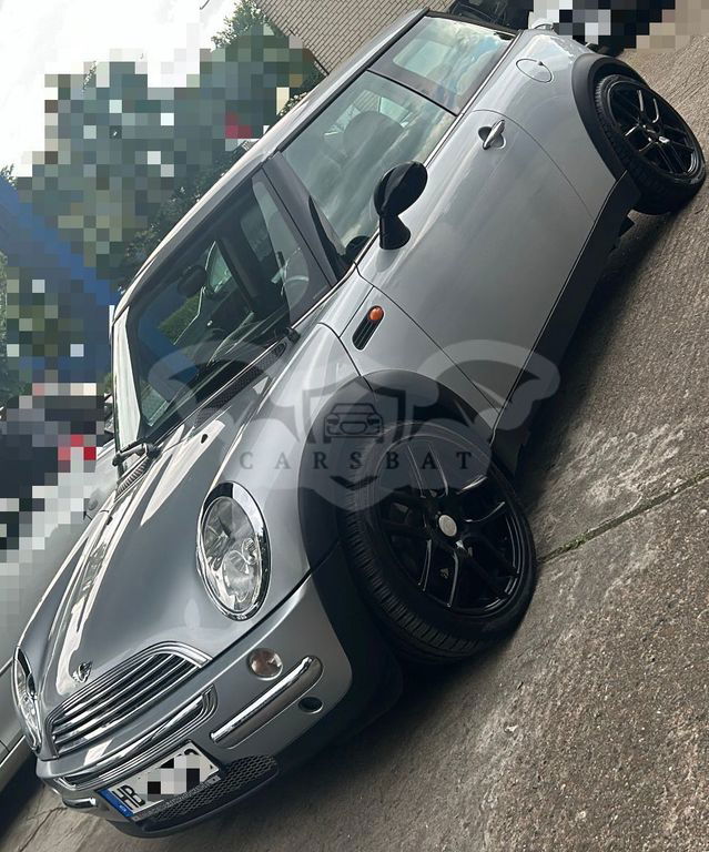 Mini One 2004