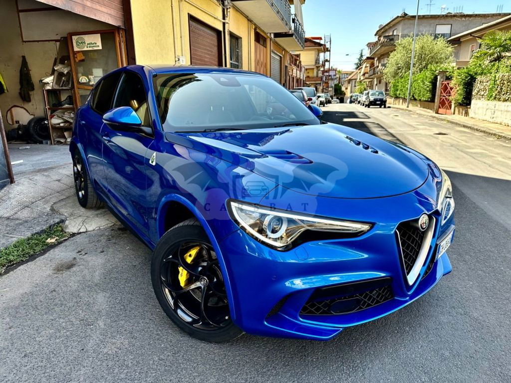 Alfa Romeo Stelvio 2017