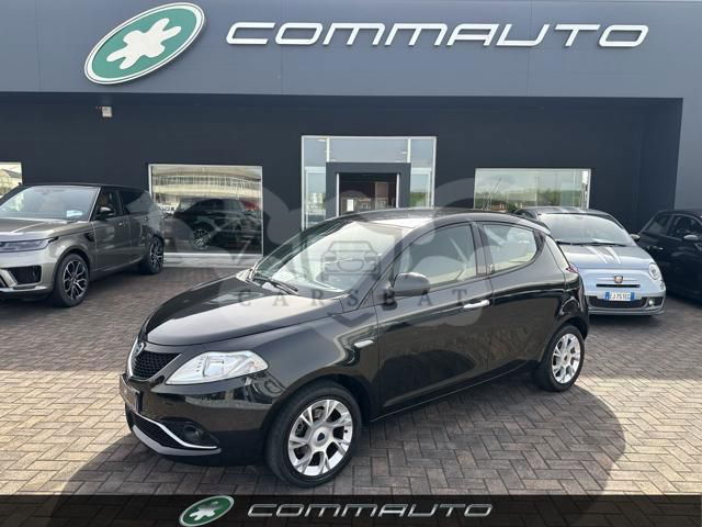 Lancia Ypsilon 2015