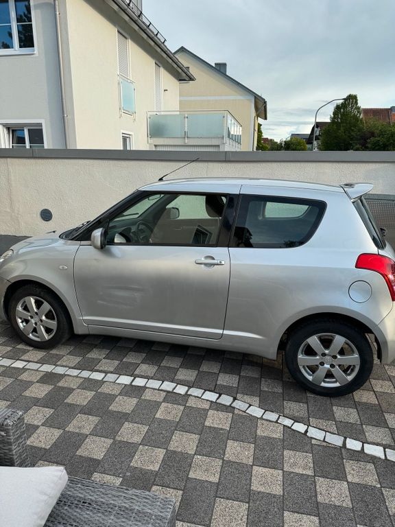 Suzuki Swift 2010