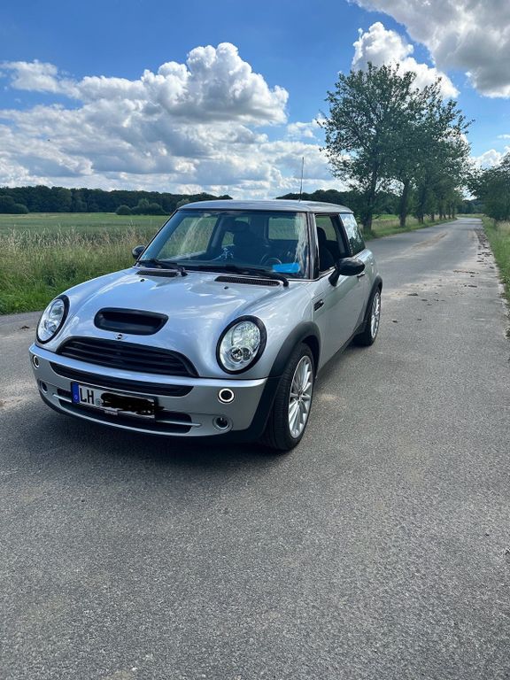 Mini One 2004