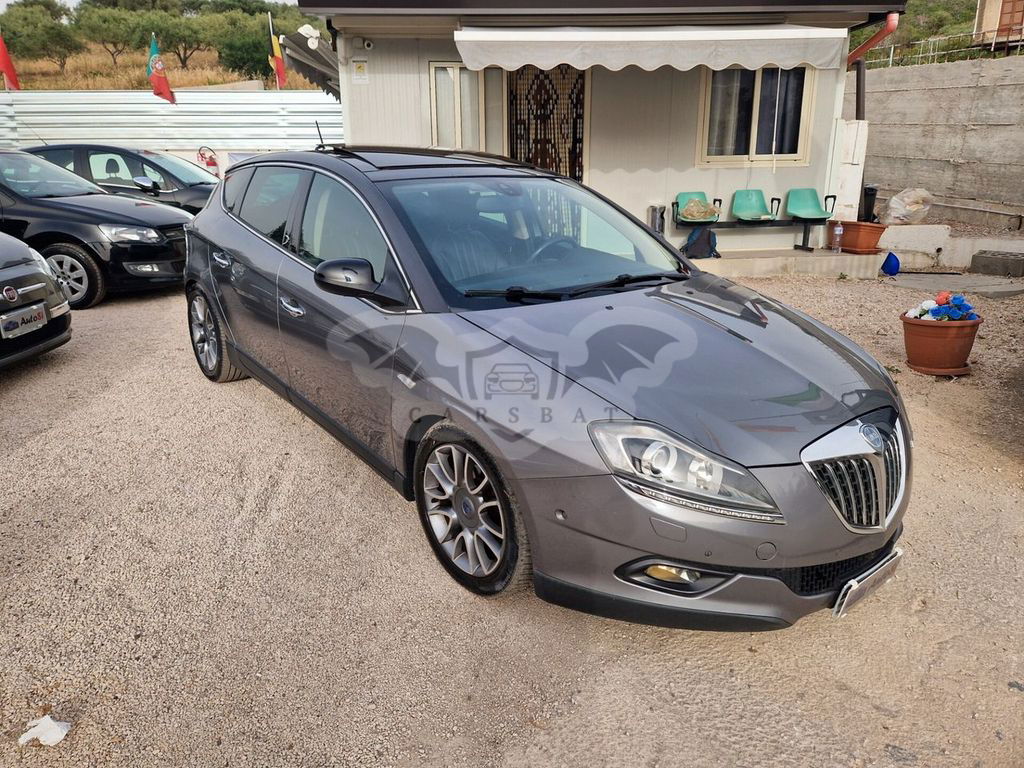Lancia Delta 2011