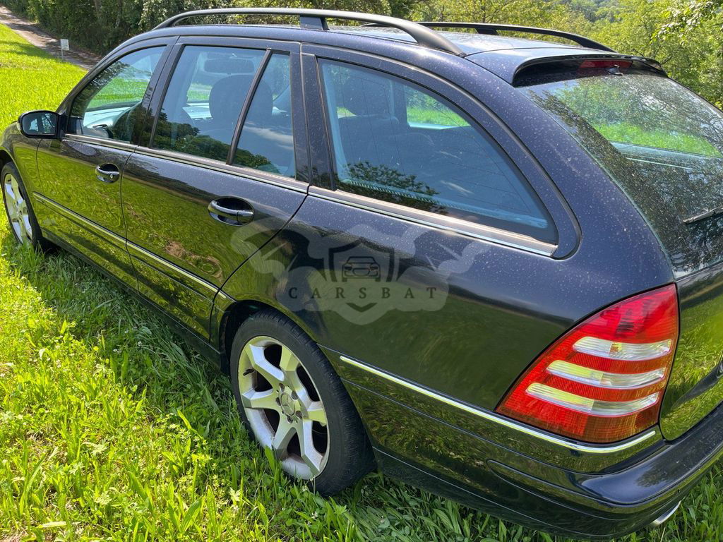 Mercedes-Benz 350 2005