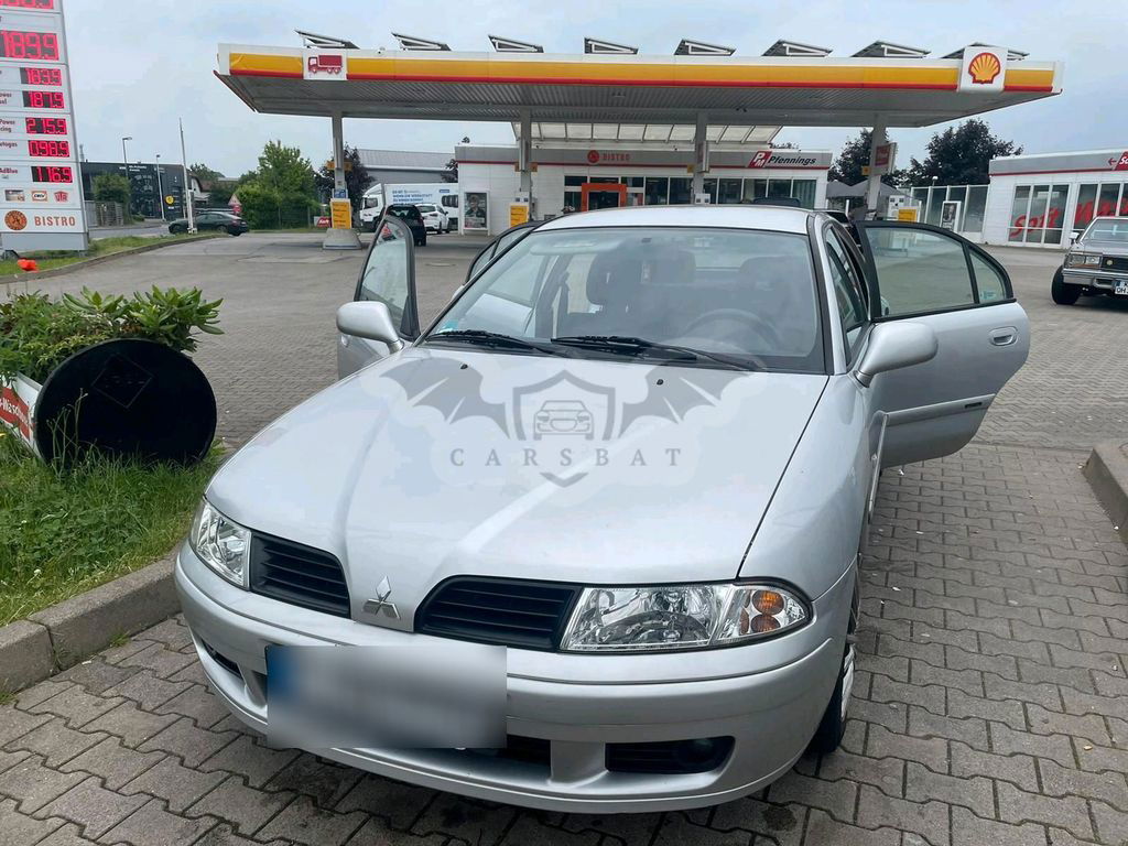 Mitsubishi Carisma 2004