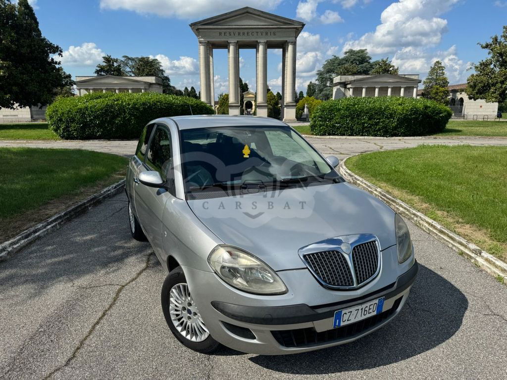 Lancia Ypsilon 2006
