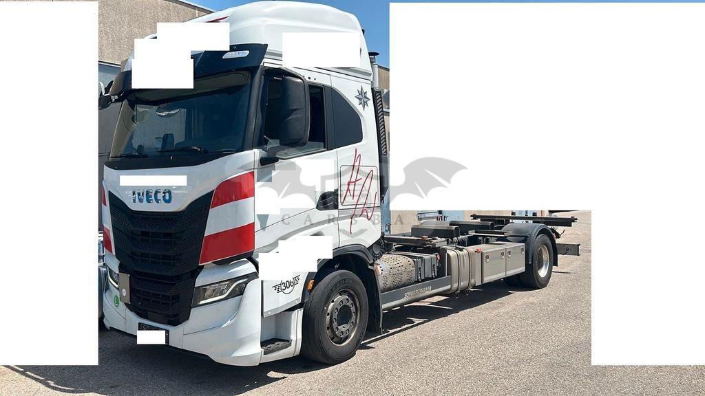 Iveco S-Way 2021