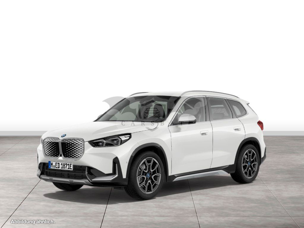 BMW iX1 2024