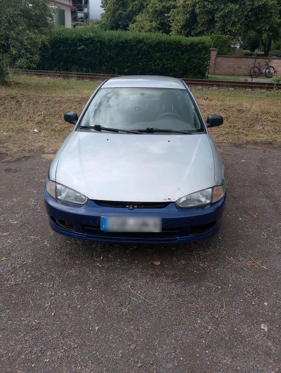 Mitsubishi Colt 1996