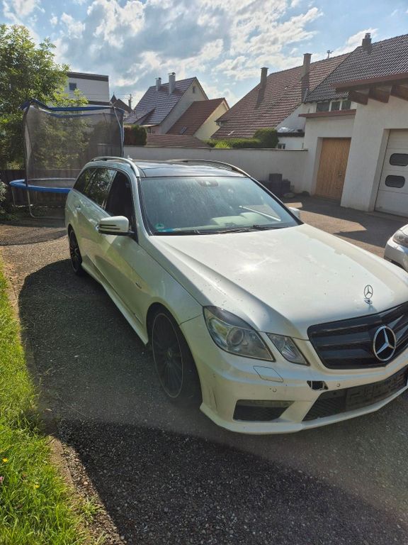 Mercedes-Benz 350 2011