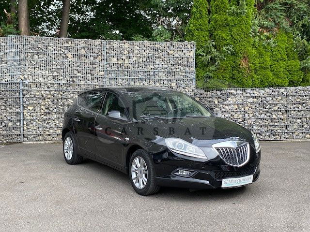 Lancia Delta 2009