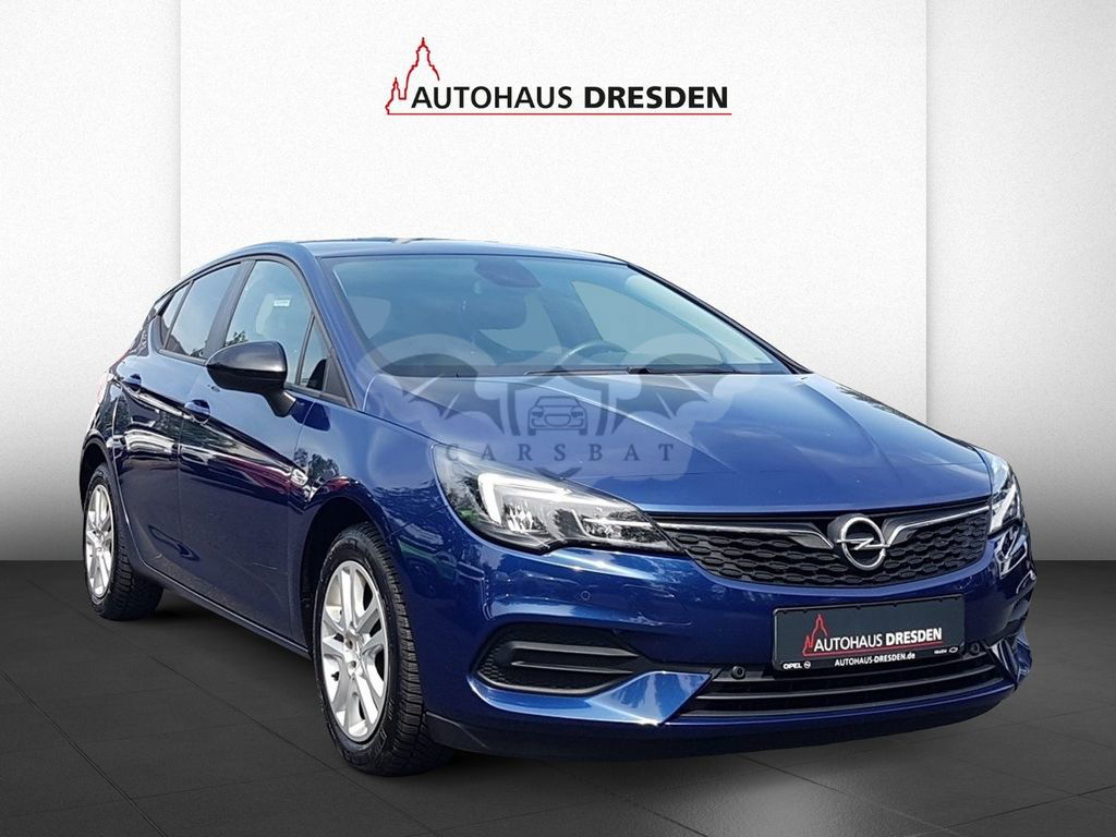 Opel Astra 2021