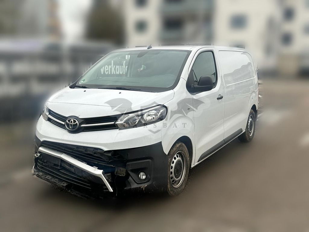 Toyota Verso 2023
