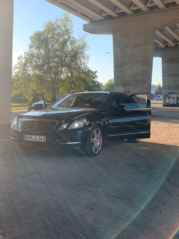 Mercedes-Benz 350 2011