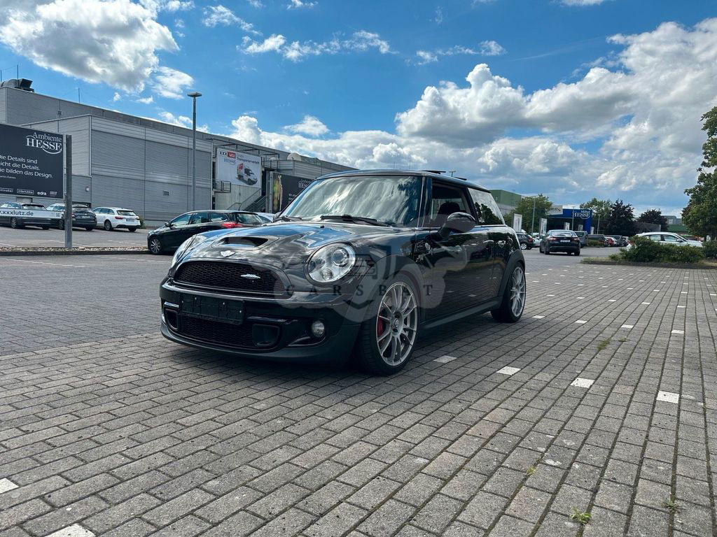 Mini John Cooper Works 2011