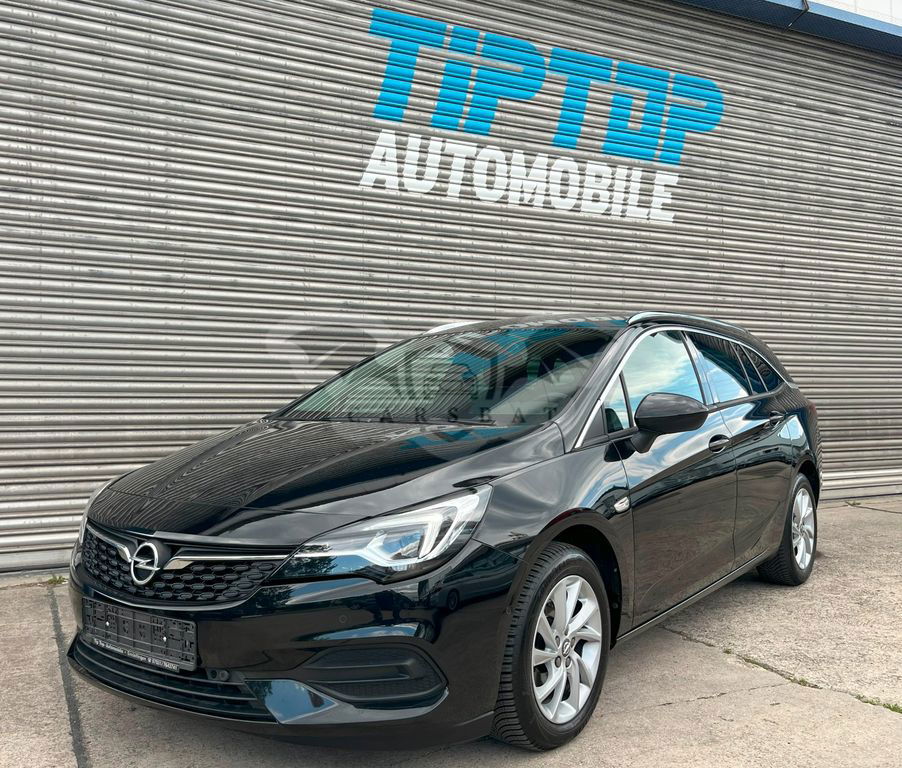 Opel Astra 2022