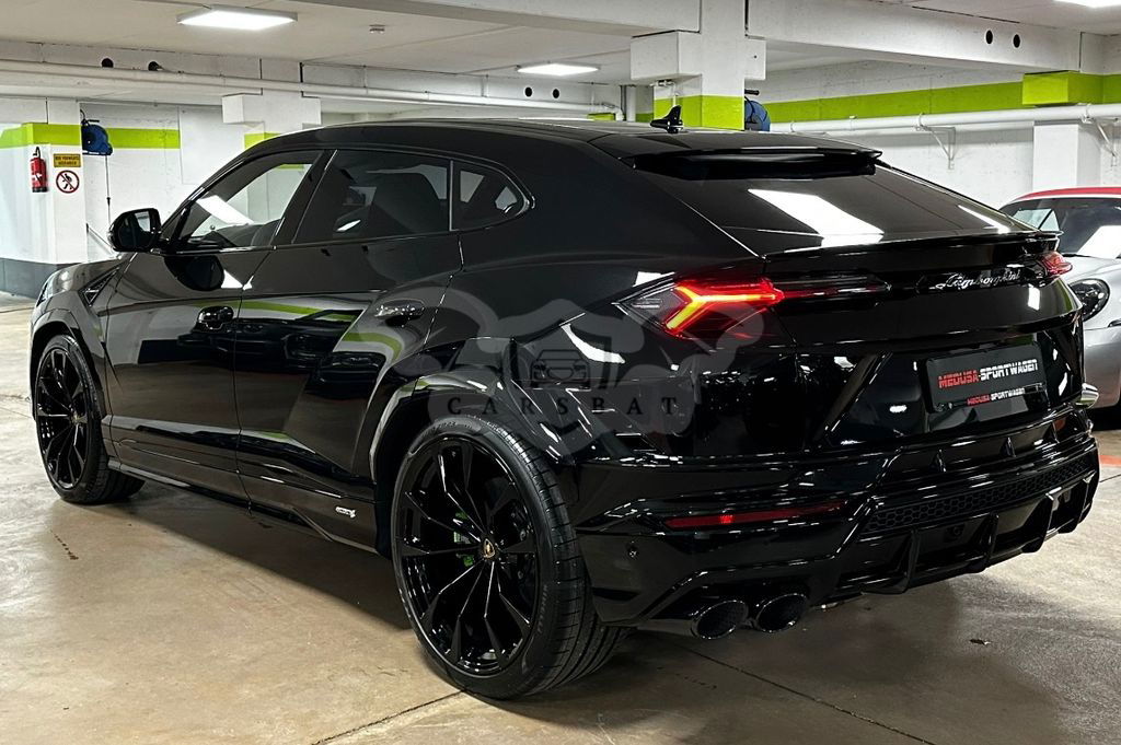Lamborghini Urus 2024