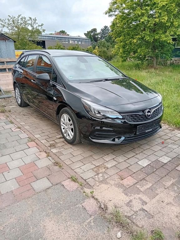 Opel Astra 2020