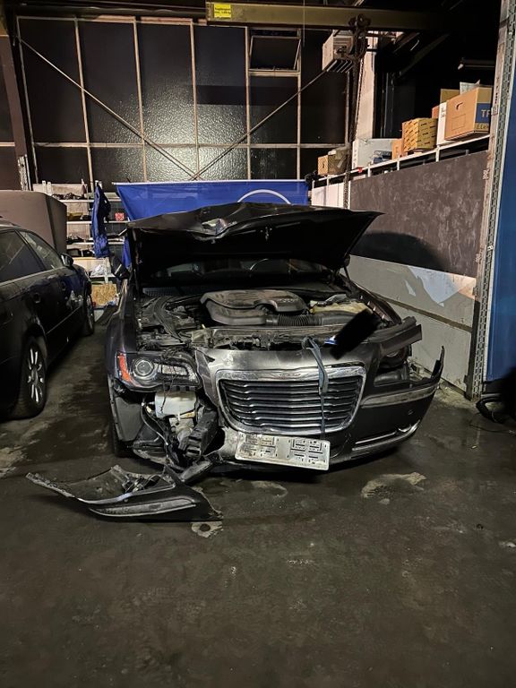 Chrysler 300C 2013