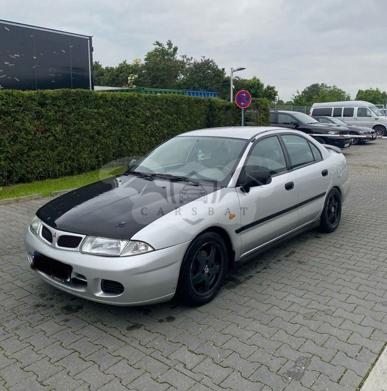 Mitsubishi Carisma 2000