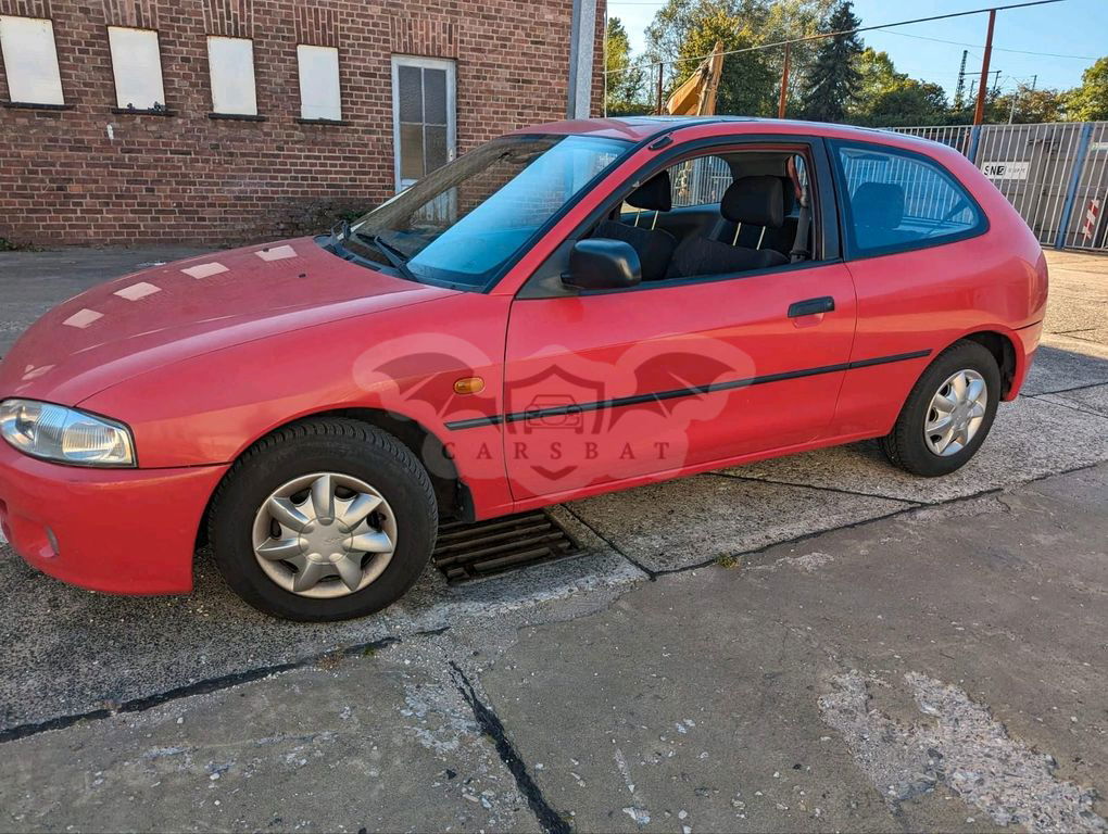 Mitsubishi Colt 1998
