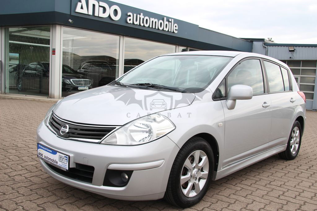 Nissan Tiida 2010