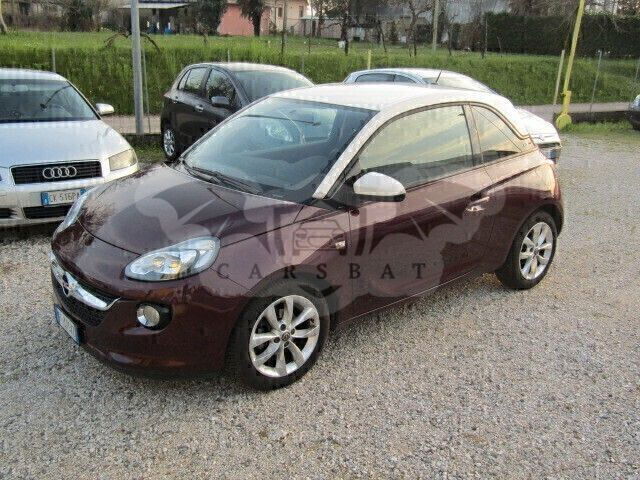 Opel Adam 2016