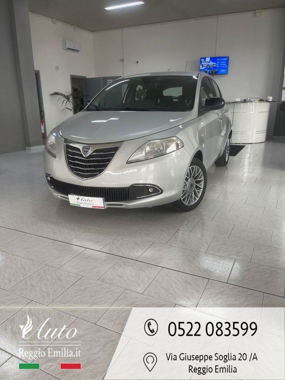 Lancia Ypsilon 2012