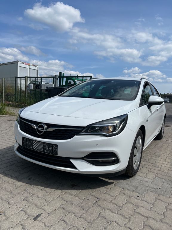 Opel Astra 2020