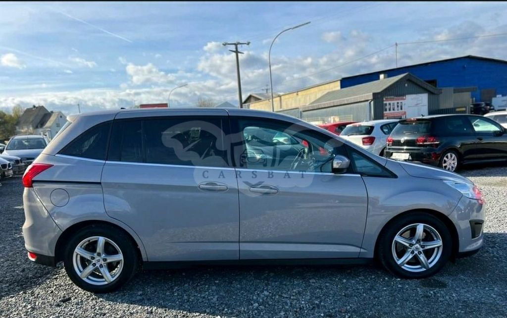 Ford Grand C-Max 2011
