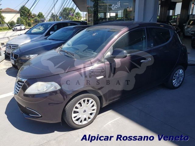Lancia Ypsilon 2012