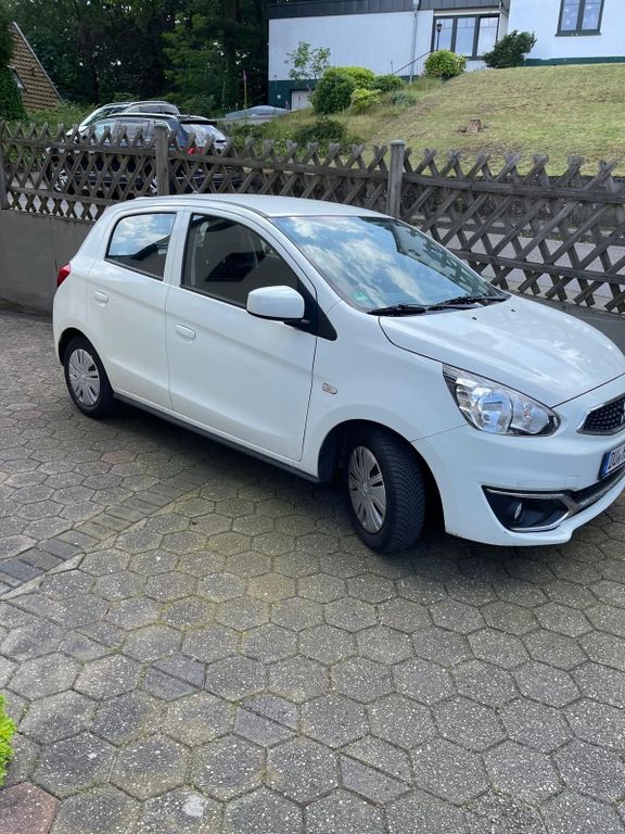 Mitsubishi Space Star 2020