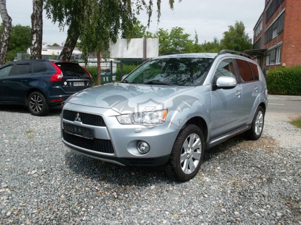 Mitsubishi Outlander 2012
