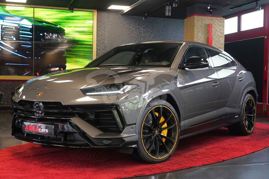 Lamborghini Urus 2024