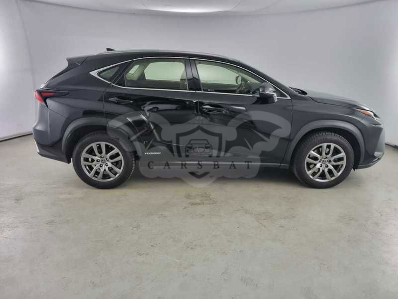 Lexus NX 2020