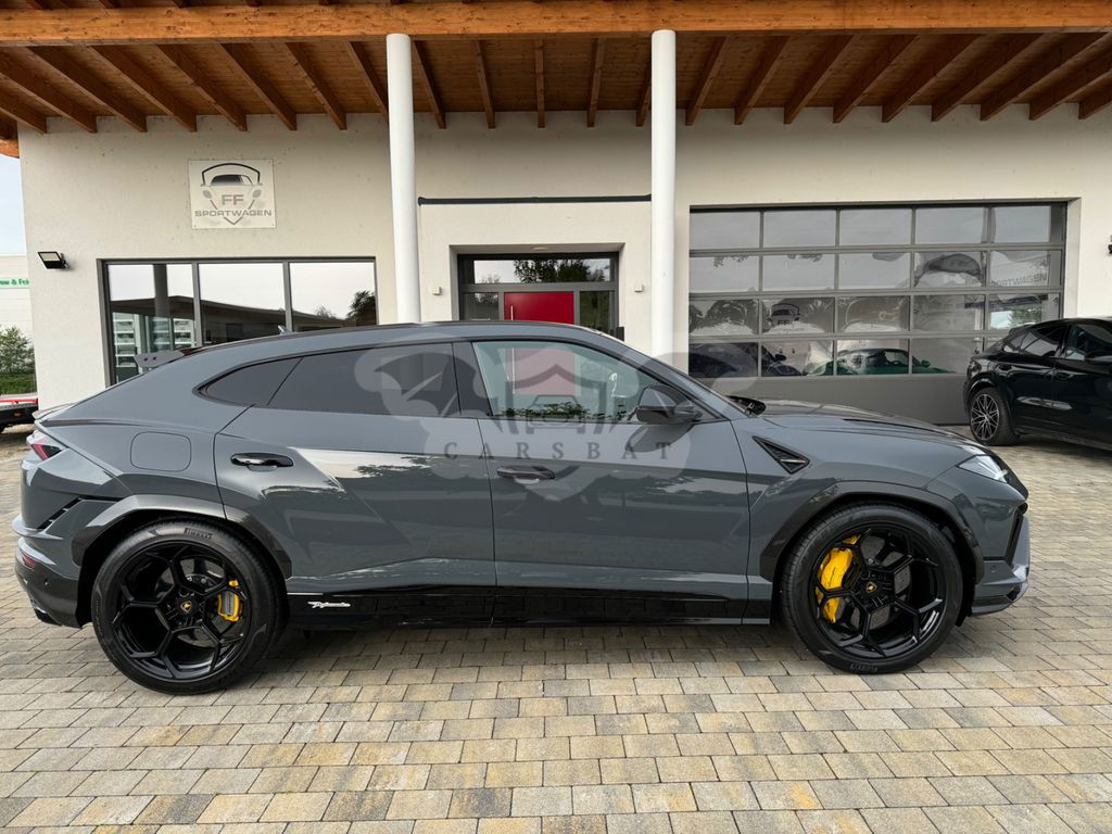 Lamborghini Urus 2023