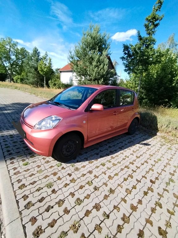 Daihatsu Sirion 2006