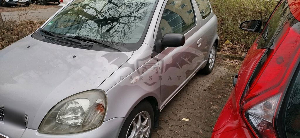 Toyota Yaris 1999