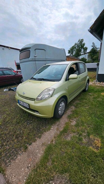 Daihatsu Sirion 2006