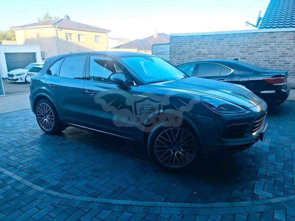 Porsche Cayenne 2020