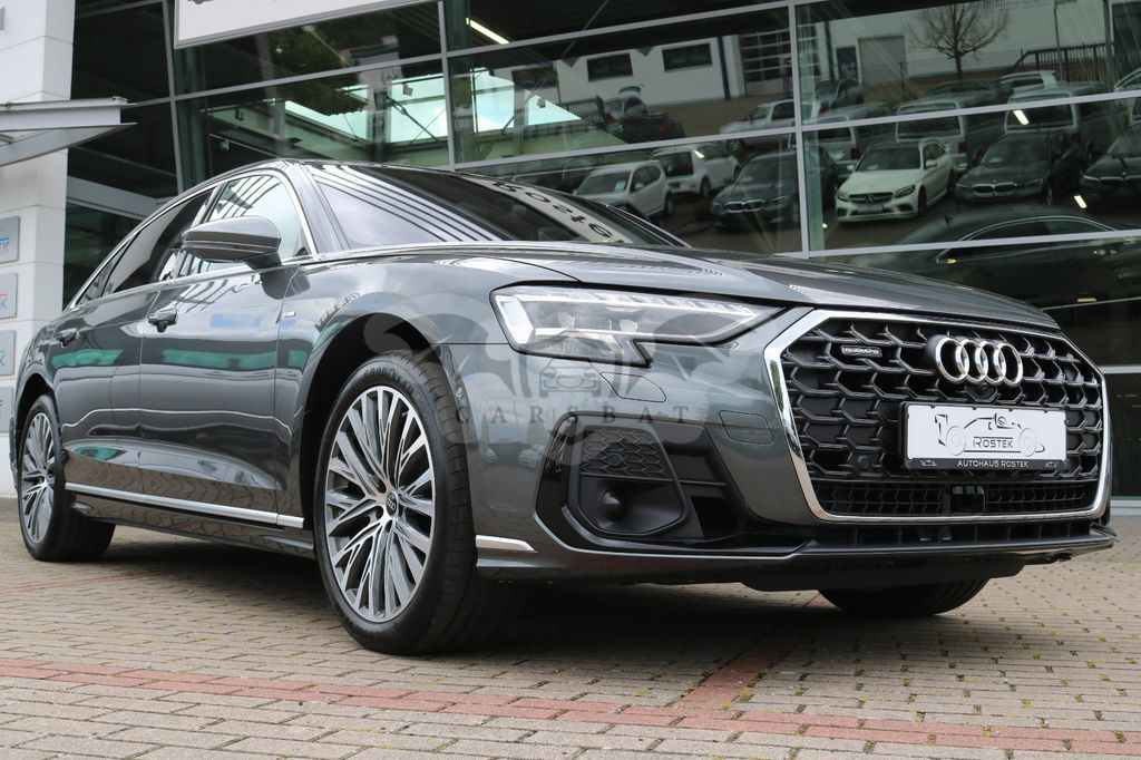 Audi A8 2022