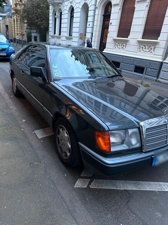 Mercedes-Benz CE 220 1993