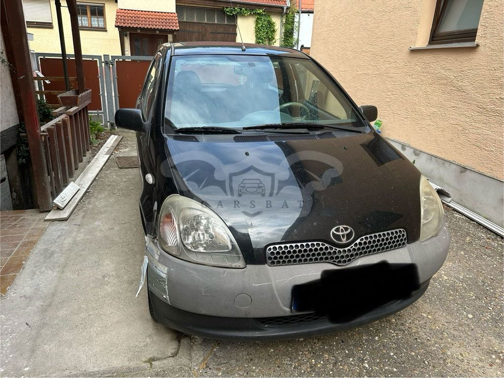 Toyota Yaris 1999