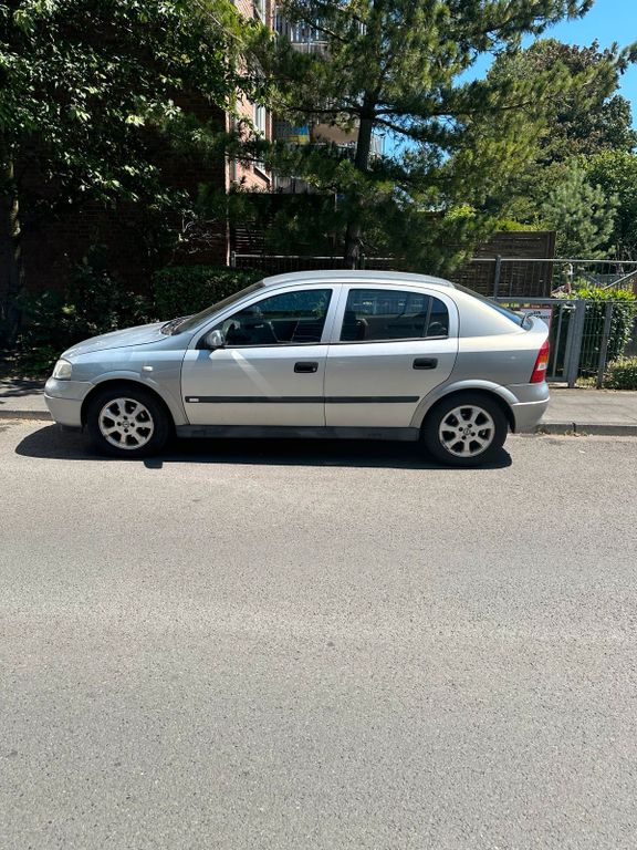 Opel Astra 2023